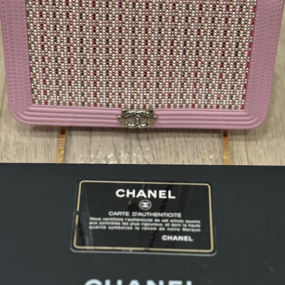 CHANEL Pink Crystal Boy WOC Lambskin Leather CC Crossbody Bag A80287 EUC COA LTD - Picture 2 of 16
